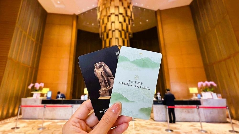 台南遠東香格里拉飯店「法老假期」專案贈送的特展免預約門票。住客憑房卡與門票即可彈性安排入場時間，避開預約人潮。（業者提供）