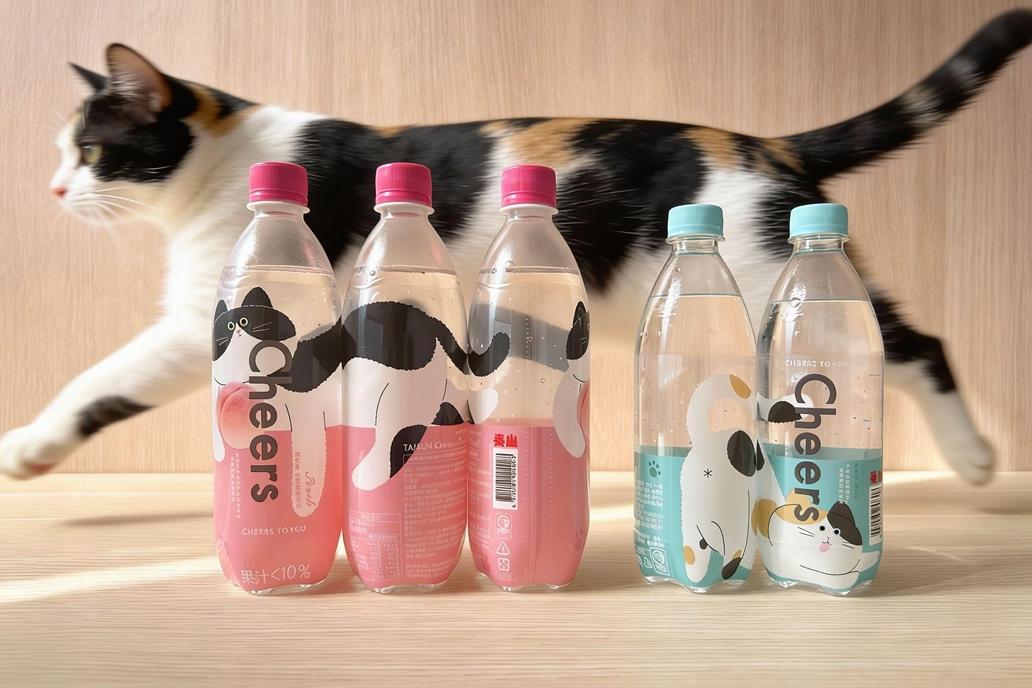 Cheers氣泡水「貓之日」限定版必搶！免費抽整箱客製瓶、太空艙貓咪跳台