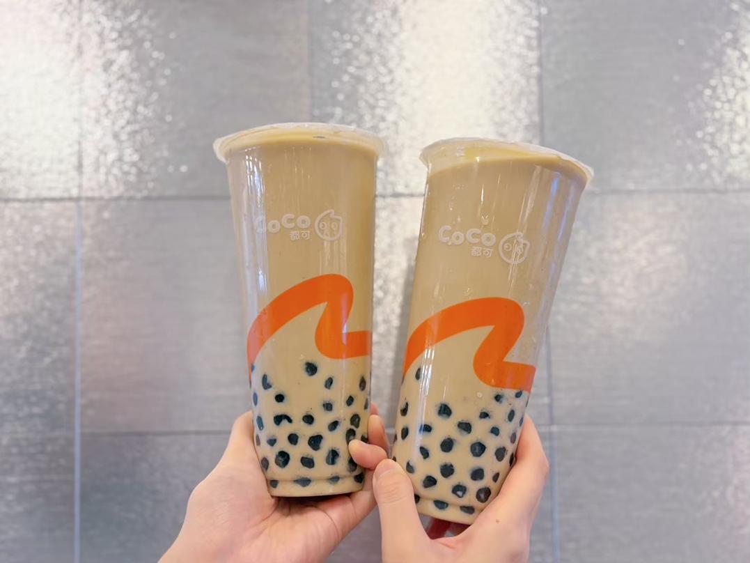 買一送一喝手搖！CoCo都可限時快閃祭出珍奶買一送一。（品牌提供）