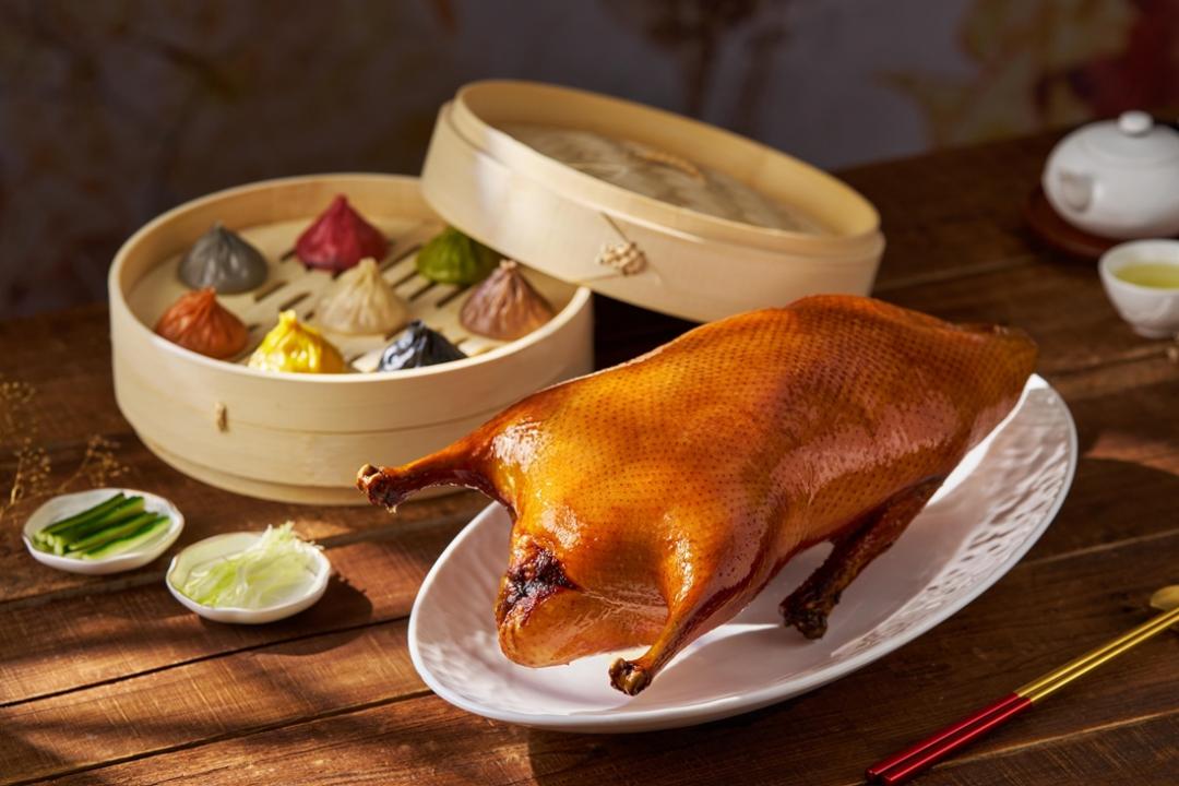 遠東Garden City必吃美食》樂天皇朝Signature旗艦店1688元一鴨三吃再送前菜 遠東Garden City必吃美食》樂天皇朝Signature旗艦店1688元一鴨三吃再送前菜