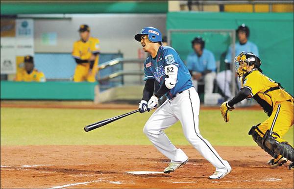 攻破奔薩 象只高興1局