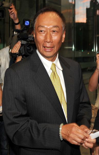 中職》鴻海傳買兄弟象？ 郭台銘表態