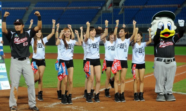 台日職棒挑戰賽最終戰 羅德打擊爆發擊敗猿隊