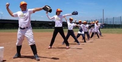 姜建銘任講師 崇越棒球營邀大家一起play ball！