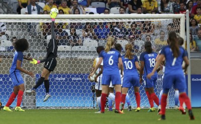 奧運》老將挺住 女子足球預賽美國小勝法國