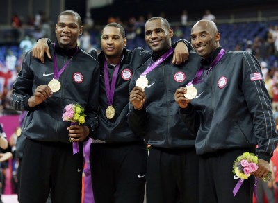 奧運》美國隊金牌三連霸 「老大」Kobe發文祝賀