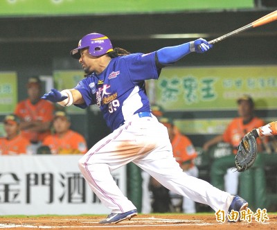 中職》台南例行賽滿場 上一次是曼尼首戰