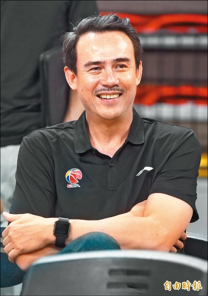 海峽盃籃球賽》鄭志龍回上海 加入教練團