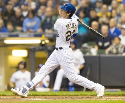 MLB》海軍榮退弟弟開球 耶利奇首局就開轟（影音）