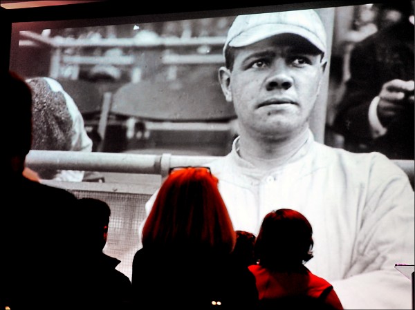 102年前世界大賽 「不思議」對決