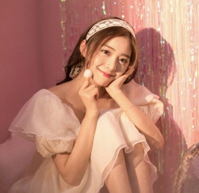 電競》《英雄聯盟》神曲再遭荼毒 中國美女主持人開砲了 電競》《英雄聯盟》神曲再遭荼毒 中國美女主持人開砲了