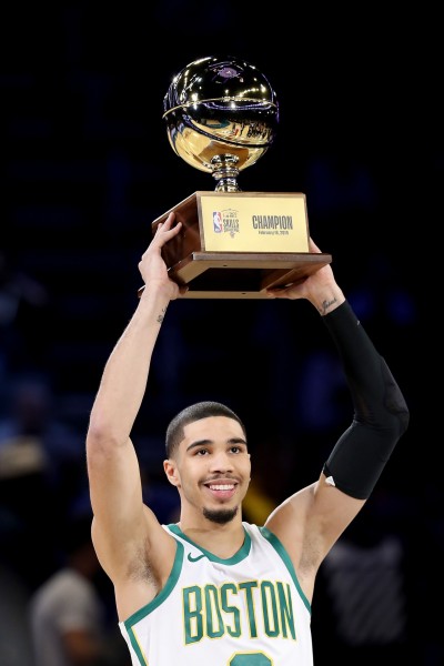 NBA》澄清並非「不介意」被交易 塔圖姆希望終生綠血人 NBA》澄清並非「不介意」被交易 塔圖姆希望終生綠血人
