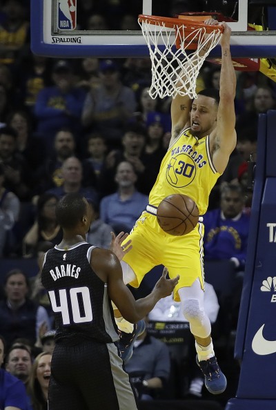 柯瑞狂射三分雨扳倒國王 今日NBA戰績 柯瑞狂射三分雨扳倒國王 今日NBA戰績