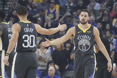 NBA》「浪花兄弟」連7季200顆三分 柯瑞向記者大開玩笑