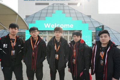 FACEIT全球高峰賽》首日僅居第20名 ahq:放不開來打 FACEIT全球高峰賽》首日僅居第20名 ahq:放不開來打