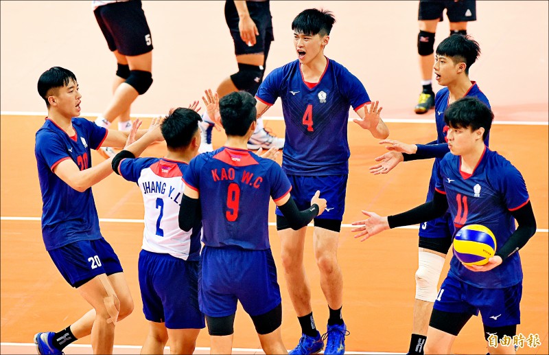 亞俱盃男排賽》首戰直落三過關 台澳今爭分組龍頭 亞俱盃男排賽》首戰直落三過關 台澳今爭分組龍頭
