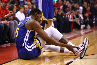 NBA》杜蘭特重傷報銷 對手雷納德暖心給祝福:一定會恢復的 NBA》杜蘭特重傷報銷 對手雷納德暖心給祝福:一定會恢復的