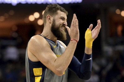 NBA》前暴龍中鋒將跳出合約 成為自由球員 NBA》前暴龍中鋒將跳出合約 成為自由球員