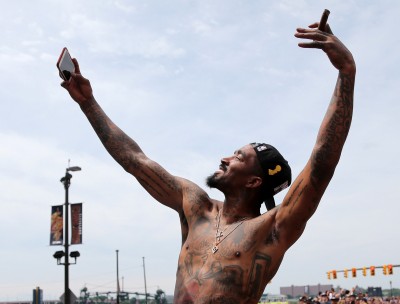 NBA》暖男! JR史密斯將愛女刺上身 NBA》暖男! JR史密斯將愛女刺上身