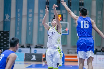 籃球》台大醫科高材生劉人豪挑戰SBL選秀 勇於追夢不留遺憾 籃球》台大醫科高材生劉人豪挑戰SBL選秀 勇於追夢不留遺憾