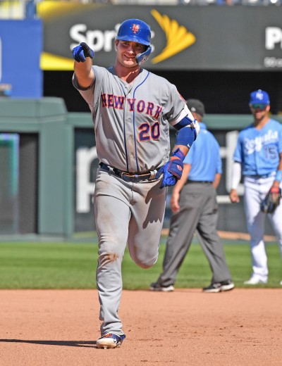MLB》單季40轟超越貝林傑 阿隆索締造國聯菜鳥新紀錄(影音) MLB》單季40轟超越貝林傑 阿隆索締造國聯菜鳥新紀錄(影音)