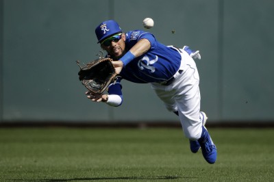 MLB》砸錢衝刺季後賽 勇士找來連4季50盜快腿外野手 MLB》砸錢衝刺季後賽 勇士找來連4季50盜快腿外野手