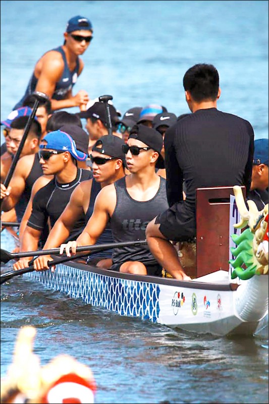 龍舟世錦賽》亞運班底下馬威 海放中國奪首金 龍舟世錦賽》亞運班底下馬威 海放中國奪首金