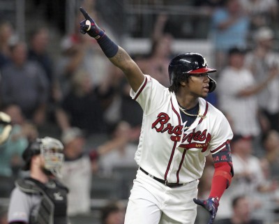MLB》佛里曼追平轟、阿庫尼亞再見安 勇士逆轉馬林魚豪取5連勝(影音) MLB》佛里曼追平轟、阿庫尼亞再見安 勇士逆轉馬林魚豪取5連勝(影音)