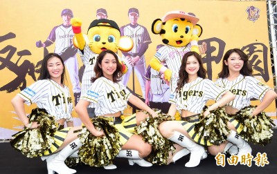 中職》Tiger Girls明天開球 來台最愛珍珠奶茶 中職》Tiger Girls明天開球 來台最愛珍珠奶茶