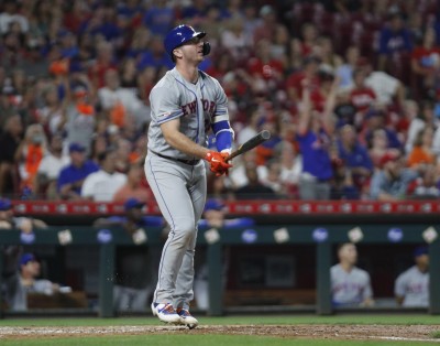 MLB》史上第二人! 阿隆索新人年敲50轟 逼近「法官」紀錄 MLB》史上第二人! 阿隆索新人年敲50轟 逼近「法官」紀錄