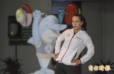 舉重》「藥」命風波 郭婞淳變神經質 舉重》「藥」命風波 郭婞淳變神經質