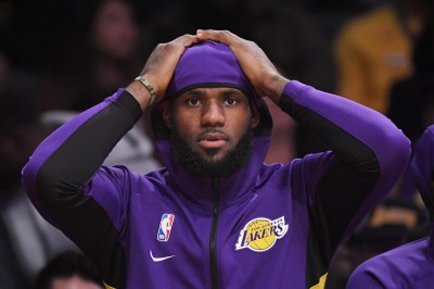 NBA》詹皇向中國跪了? 美網友挖出昔日人權推文狠酸 NBA》詹皇向中國跪了? 美網友挖出昔日人權推文狠酸