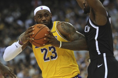 NBA》詹皇稱火箭總管「未被教育」美網友批:拍中國馬屁的膽小鬼 NBA》詹皇稱火箭總管「未被教育」美網友批:拍中國馬屁的膽小鬼