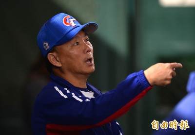 12強》「沒日沒夜在做,鼓勵一下嘛!」洪總肯定後勤團隊 12強》「沒日沒夜在做,鼓勵一下嘛!」洪總肯定後勤團隊