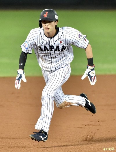 12強》超狂!他沒上過打擊區 竟奪下個人獎項 12強》超狂!他沒上過打擊區 竟奪下個人獎項