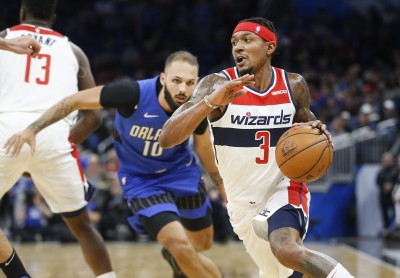 NBA》巫師畢爾紀錄夜失色 魔術前狀元證明身手率隊3連勝(影音) NBA》巫師畢爾紀錄夜失色 魔術前狀元證明身手率隊3連勝(影音)
