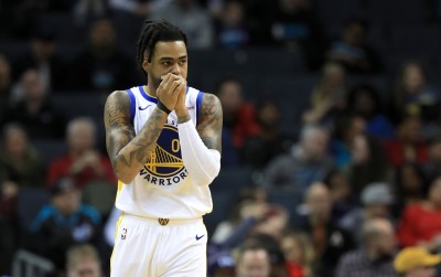NBA》明星後衛歸隊無用 勇士不敵黃蜂、戰績持續墊底 NBA》明星後衛歸隊無用 勇士不敵黃蜂、戰績持續墊底