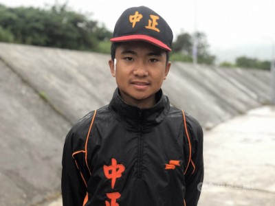 威力盃》高雄怪力男現身! 單日4轟灌13分打點 威力盃》高雄怪力男現身! 單日4轟灌13分打點