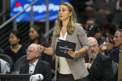 NBA》馬刺女助教轉戰尼克? 巴克利:會毀掉執教生涯 NBA》馬刺女助教轉戰尼克? 巴克利:會毀掉執教生涯