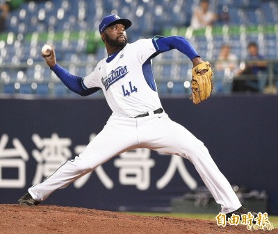 中職》悍將邀回最強洋投 「愛台」索沙明年不再脫逃 中職》悍將邀回最強洋投 「愛台」索沙明年不再脫逃