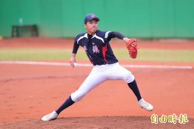 棒球》韌帶撕裂深受打擊 李晨薰道出真心話 棒球》韌帶撕裂深受打擊 李晨薰道出真心話