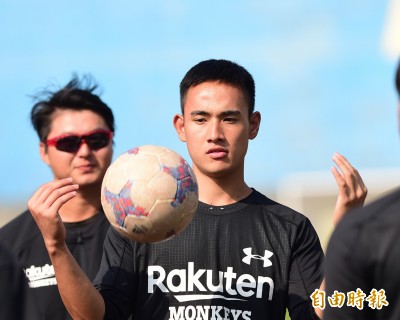 中職》樂天桃猿下勾投手張喜凱 被點名競爭第五號先發 中職》樂天桃猿下勾投手張喜凱 被點名競爭第五號先發