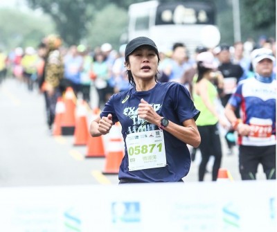 路跑》第7屆渣打台北公益馬拉松 台將傅淑萍快意封后 路跑》第7屆渣打台北公益馬拉松 台將傅淑萍快意封后
