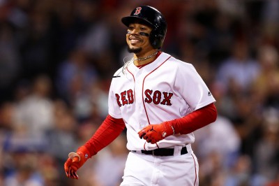 MLB》力壓「法官」、耶利奇! 貝茲奪10大右外野手第一名(影音) MLB》力壓「法官」、耶利奇! 貝茲奪10大右外野手第一名(影音)