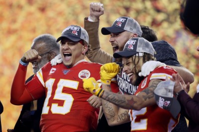 NFL》美聯、國聯冠軍今出爐!堪薩斯酋長50年來首闖超級盃 NFL》美聯、國聯冠軍今出爐!堪薩斯酋長50年來首闖超級盃