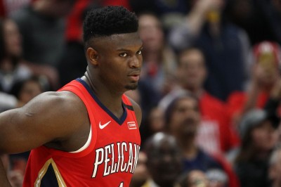NBA》「怪物狀元」首秀!末節3分鐘連得17分 嚇出馬刺一身汗(影音) NBA》「怪物狀元」首秀!末節3分鐘連得17分 嚇出馬刺一身汗(影音)