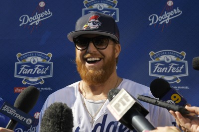 MLB》討回被太空人「偷」走的冠軍? 道奇球員霸氣拒絕 MLB》討回被太空人「偷」走的冠軍? 道奇球員霸氣拒絕