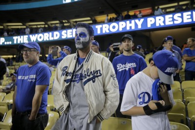 MLB》 氣氣氣!作弊案最大苦主 道奇鐵粉要進場噓爆太空人 MLB》 氣氣氣!作弊案最大苦主 道奇鐵粉要進場噓爆太空人
