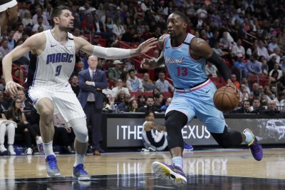 NBA》艾德巴約大三元擊潰魔術 熱火主場對陣東部13勝0敗 NBA》艾德巴約大三元擊潰魔術 熱火主場對陣東部13勝0敗