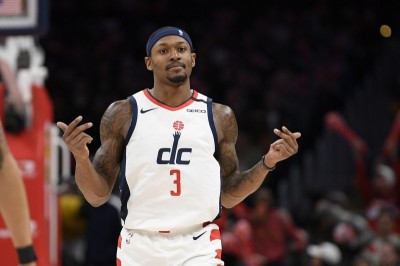 NBA》表現太狂不科學? 巫師射手遭嚴防還被抓去藥檢(影音) NBA》表現太狂不科學? 巫師射手遭嚴防還被抓去藥檢(影音)